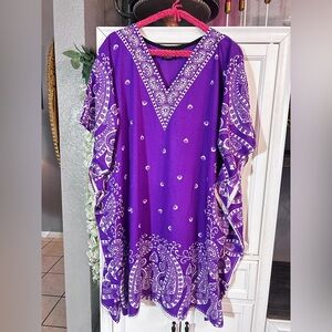 One Size Purple Paisley kaftan dress. Beach Cover up Vacation Summer Spring‎